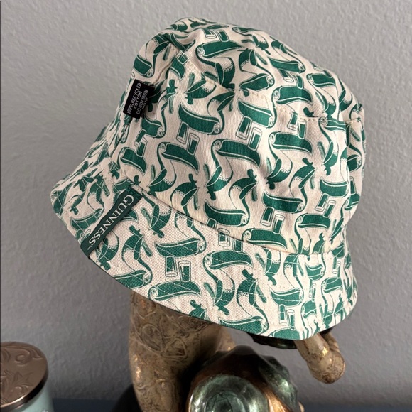 Guinness Reversible Bucket Hat - Picture 4 of 4